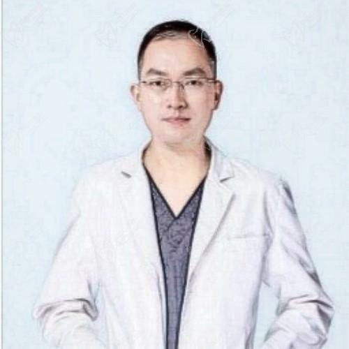 蒲于紅